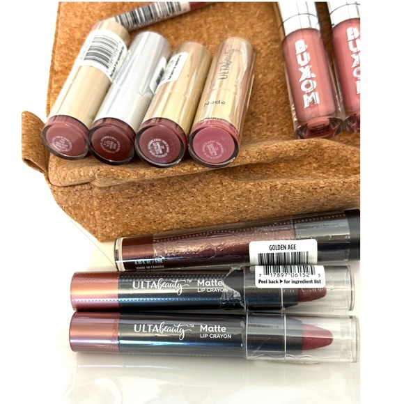 New 23 pc Beauty Box Lipstick, Gloss, Lip Primer, Lip Liner Smashbox Buxom Ulta - Picture 2 of 3